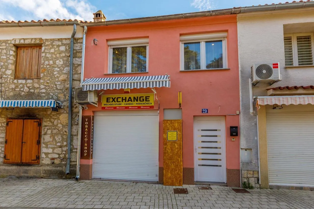 Apartment Edmond Selce